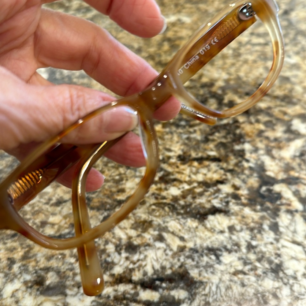 Warby parker tortoise shell glasses